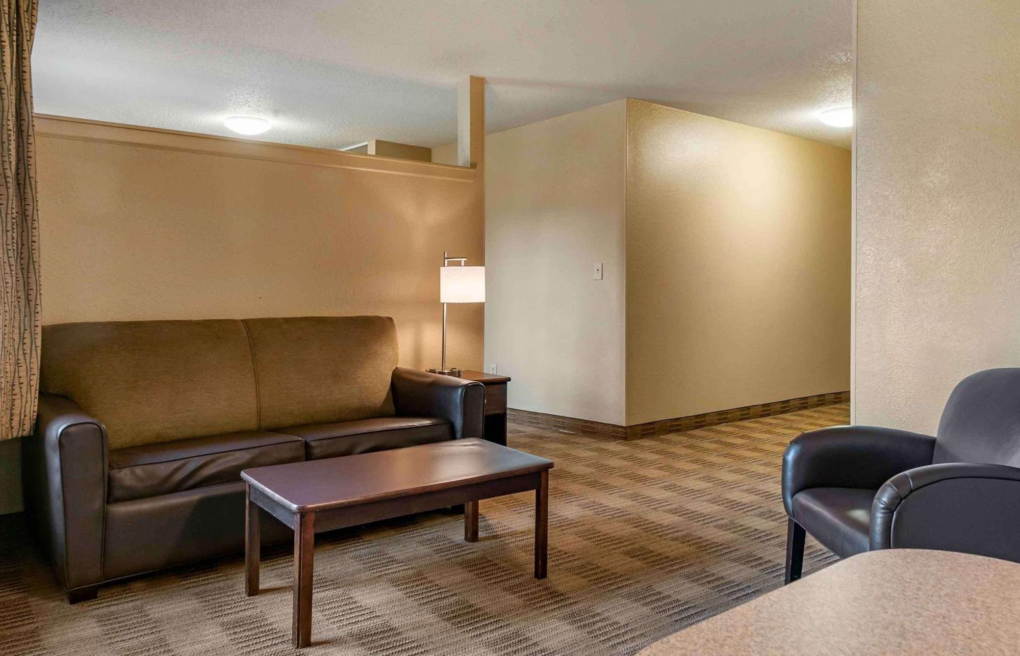 Extended Stay America Suites - Detroit - Ann Arbor - Briarwood Mall Exterior foto