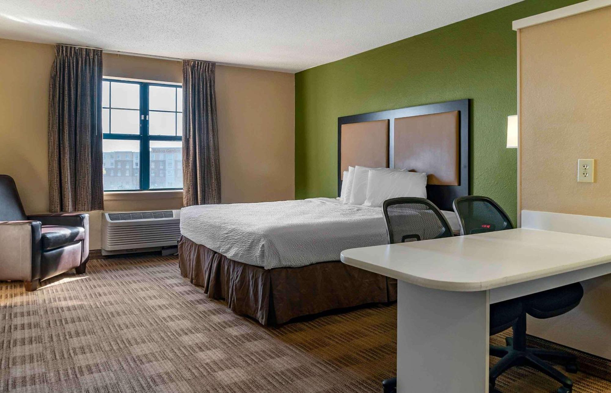 Extended Stay America Suites - Detroit - Ann Arbor - Briarwood Mall Exterior foto