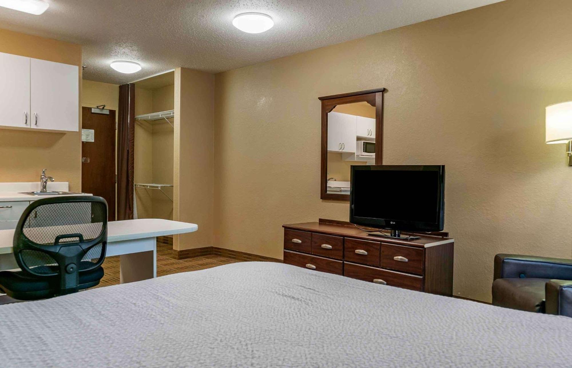 Extended Stay America Suites - Detroit - Ann Arbor - Briarwood Mall Exterior foto